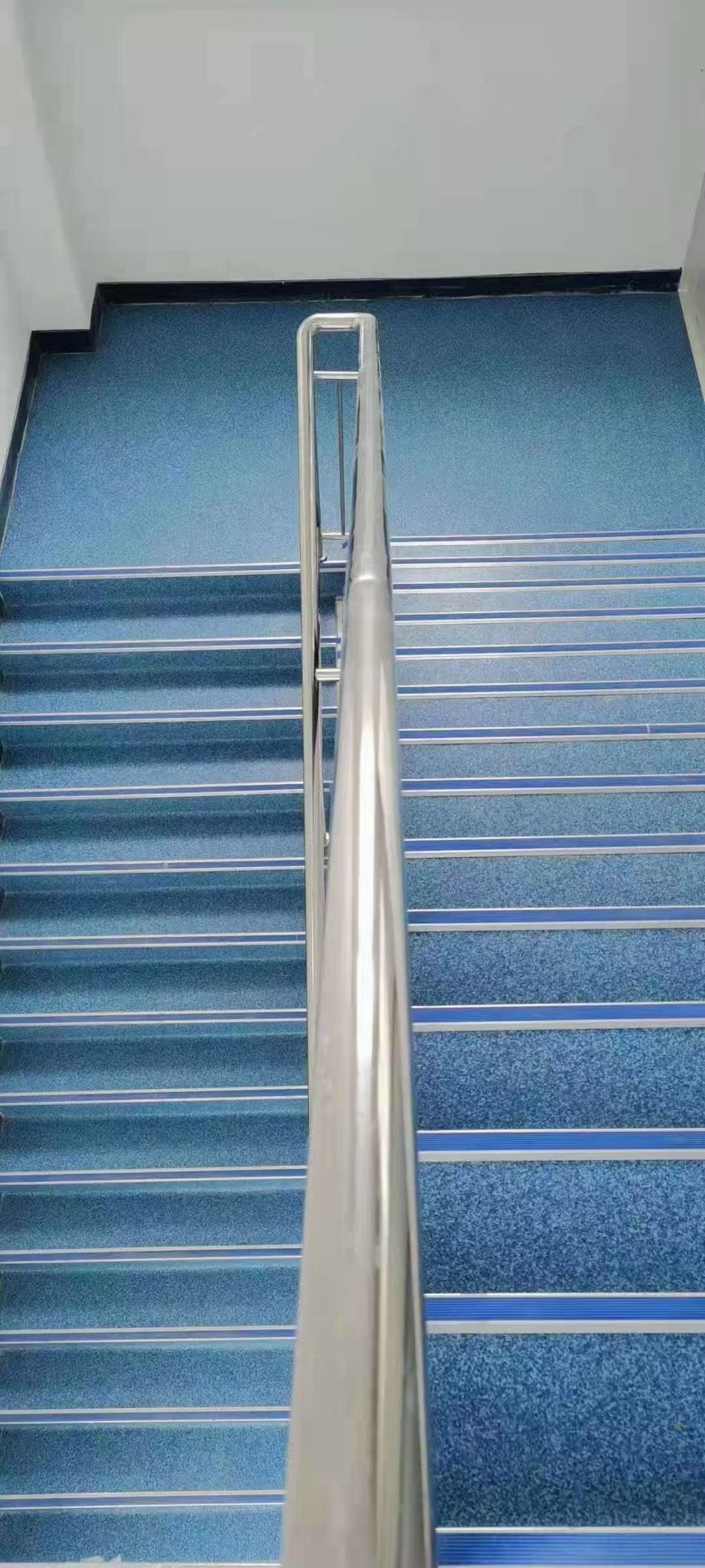 楼梯踏步PVC地胶